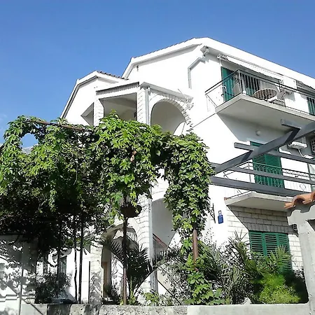 Lena Apartment Makarska